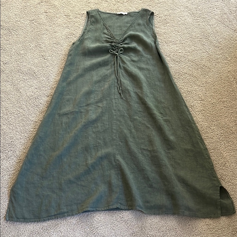 Sleeveless Green Dress